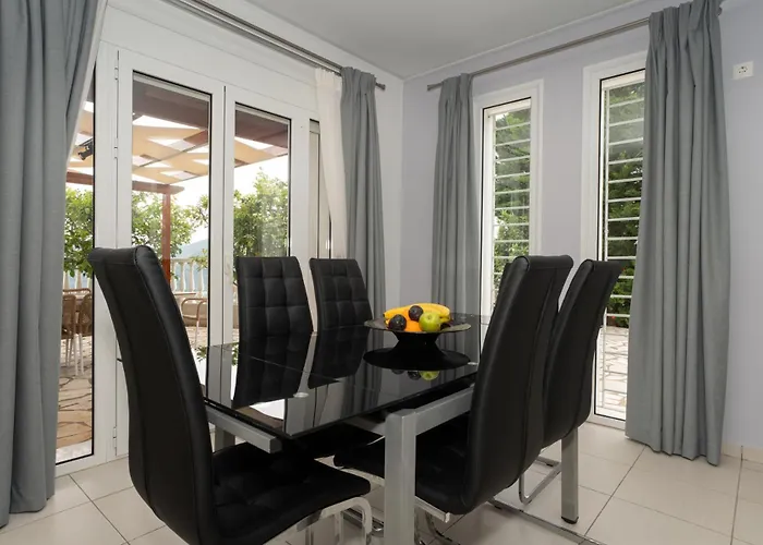 Dream With Seaviews *